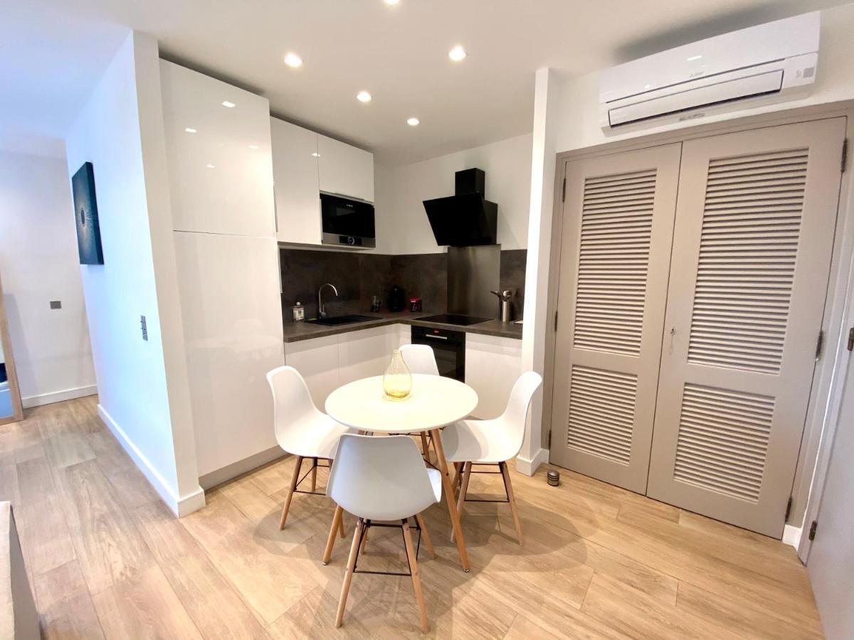 Magnifique Studio A Deux Pas Du Port De 圣特罗佩 外观 照片